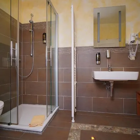 Hotell Zum Lowen
