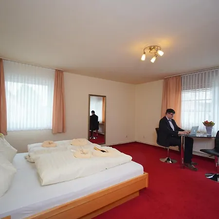 Zum Lowen Hotell Langelsheim