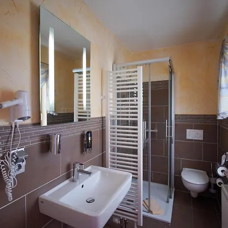 Hotell Zum Lowen